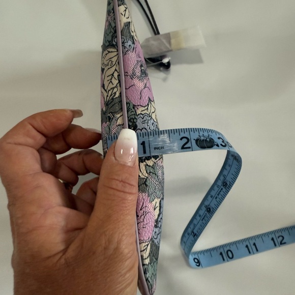 Coach NWT Floral Wristlet Clutch - Lilac and Blue medium wristlet - Picture 11 of 11